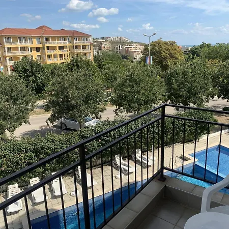 Apartament Fatinia *